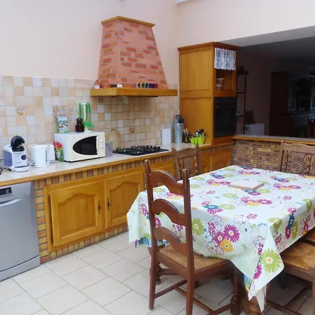 בית נופש De Vieille Maison Rouge Rocroi